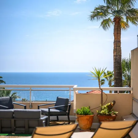 Lhorizon - Vue - Terrasse - Parking - Wifi مينتون